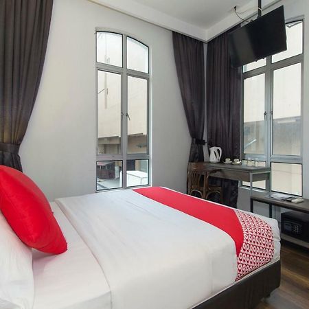 Oyo 127 The Reeds Hotel Kuala Lumpur Buitenkant foto
