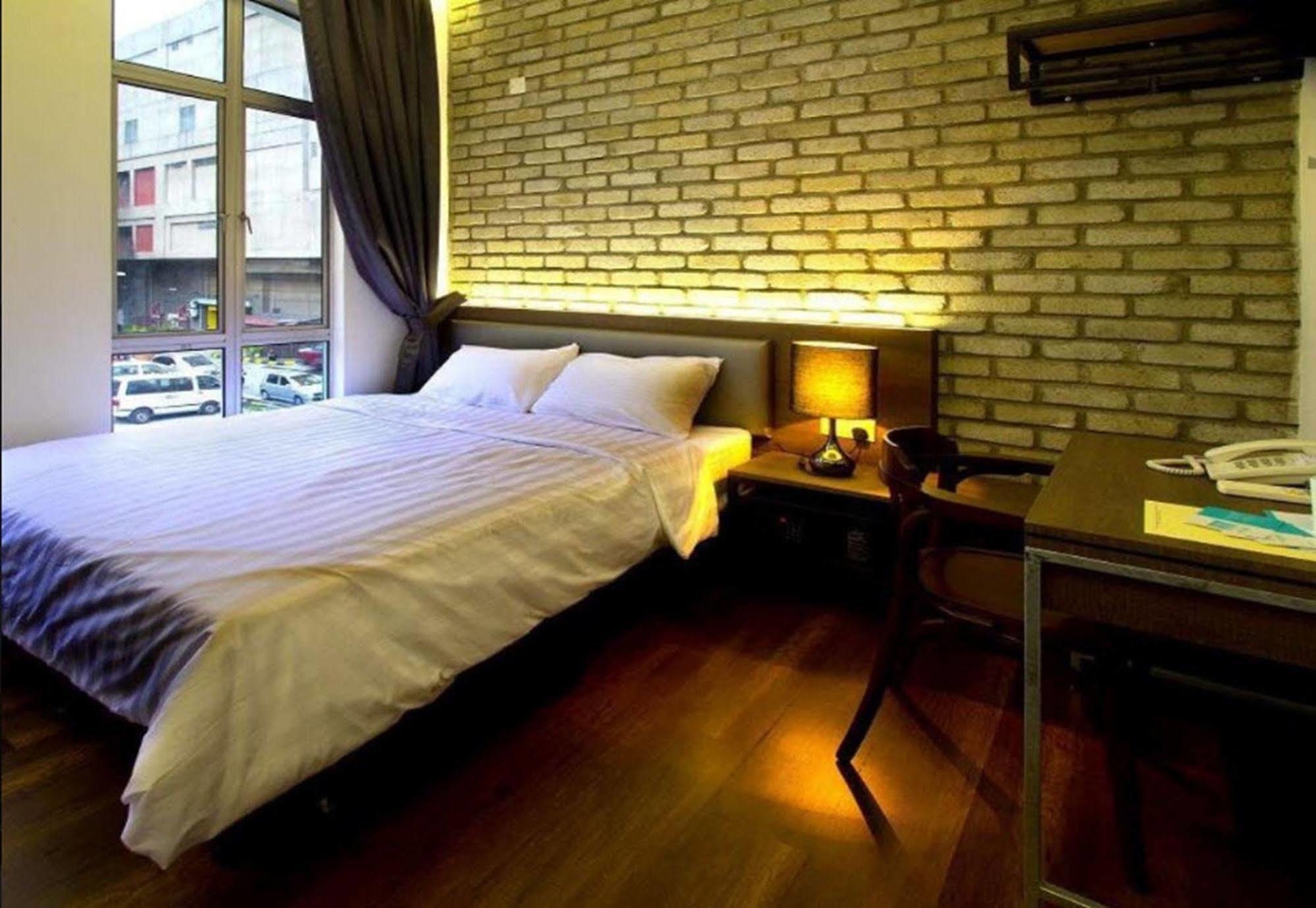 Oyo 127 The Reeds Hotel Kuala Lumpur Buitenkant foto
