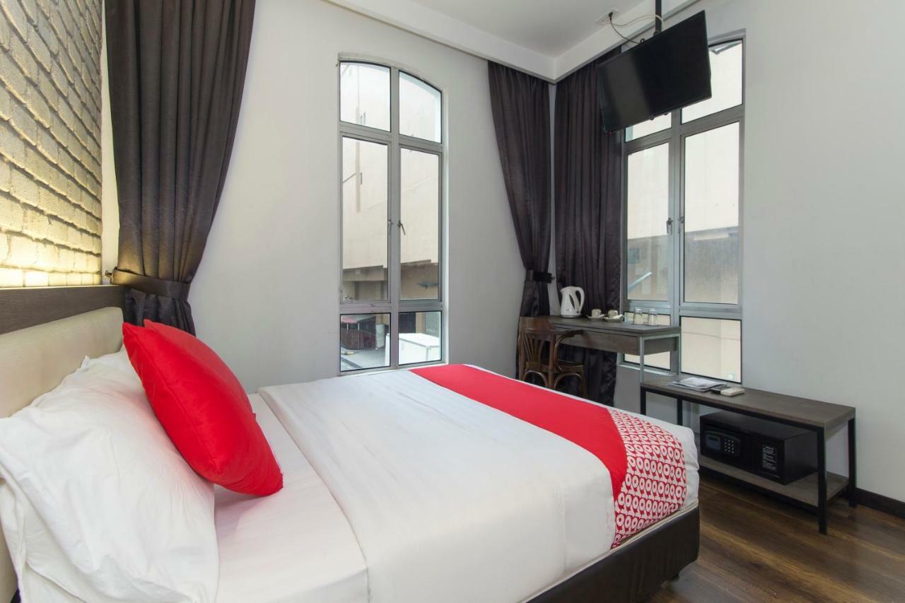 Oyo 127 The Reeds Hotel Kuala Lumpur Buitenkant foto