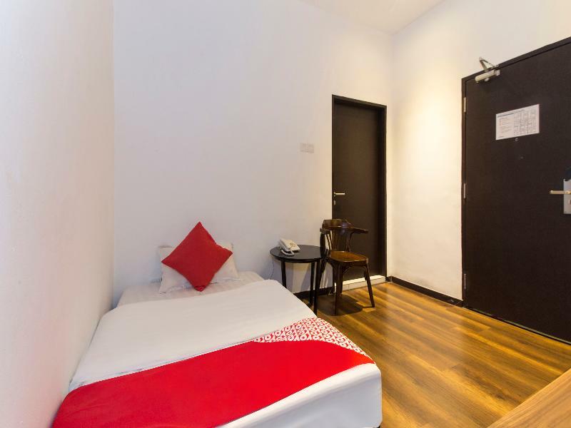 Oyo 127 The Reeds Hotel Kuala Lumpur Buitenkant foto