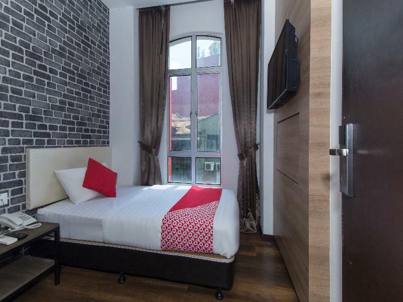 Oyo 127 The Reeds Hotel Kuala Lumpur Buitenkant foto